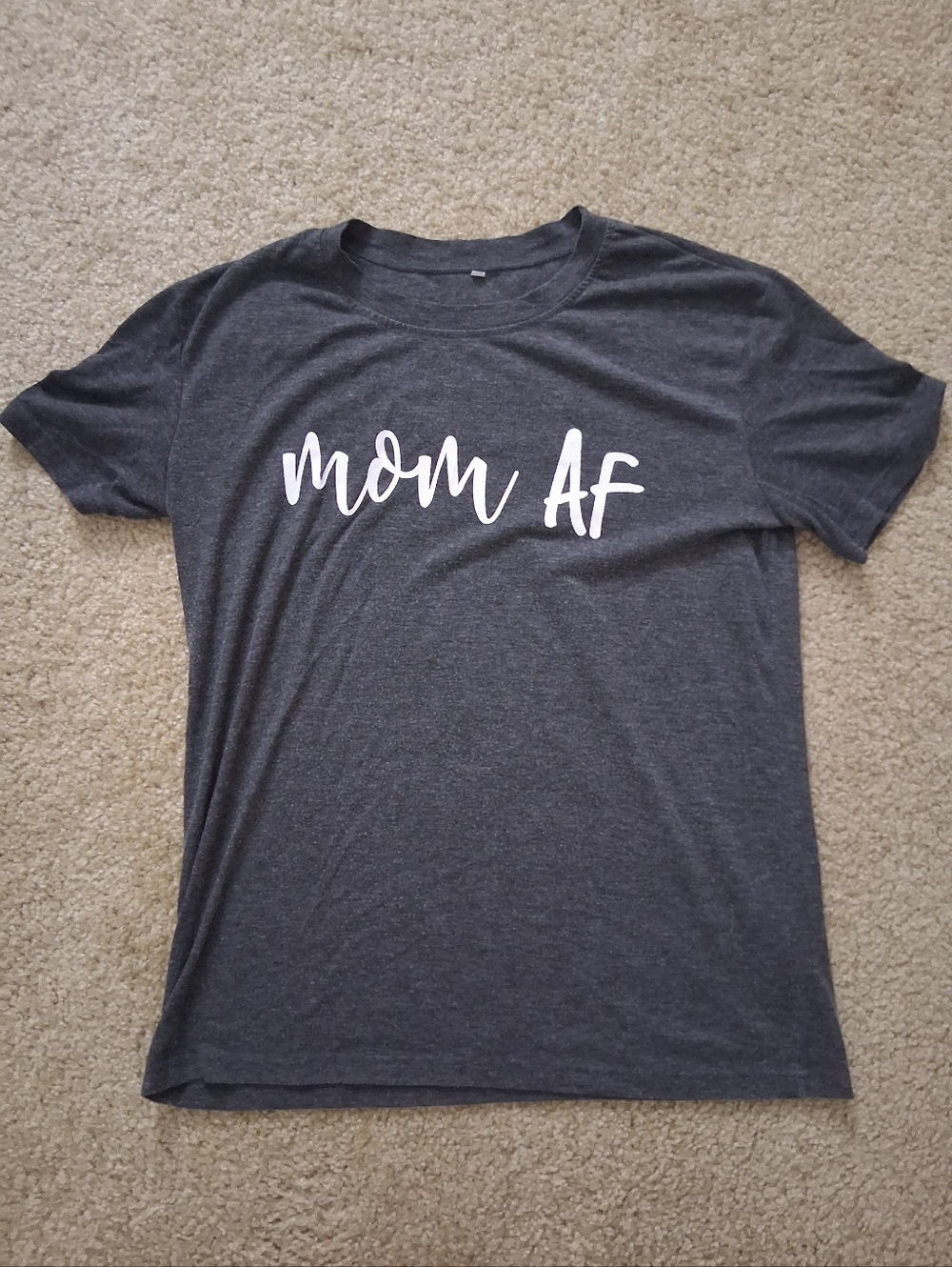 Women's unbranded Mom AF t-shirt